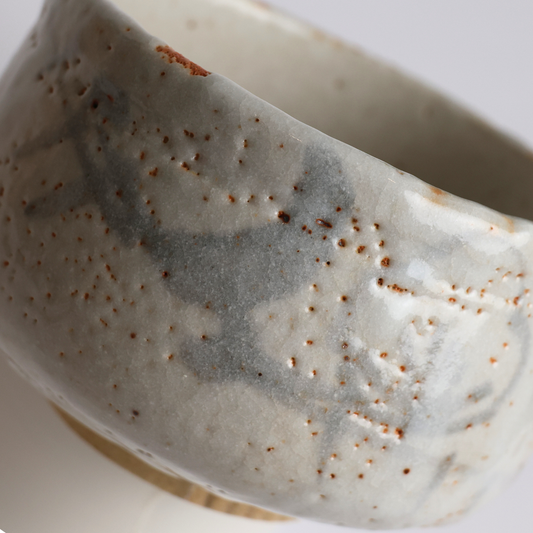 Shino Ware Matcha Chawan – White Crackle Glaze, Subtle & Lightweight with Wooden Box | Japanese Tea Bowl