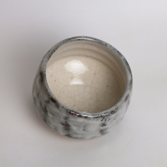 Mino Shino Style Chawan – Vintage Japanese Snow Glaze Handcrafted Ceramic Tea Bowl for Matcha Ceremony