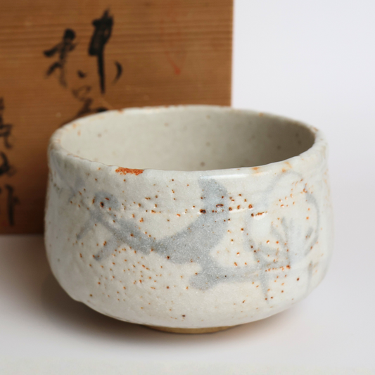 Shino Ware Matcha Chawan – White Crackle Glaze, Subtle & Lightweight with Wooden Box | Japanese Tea Bowl